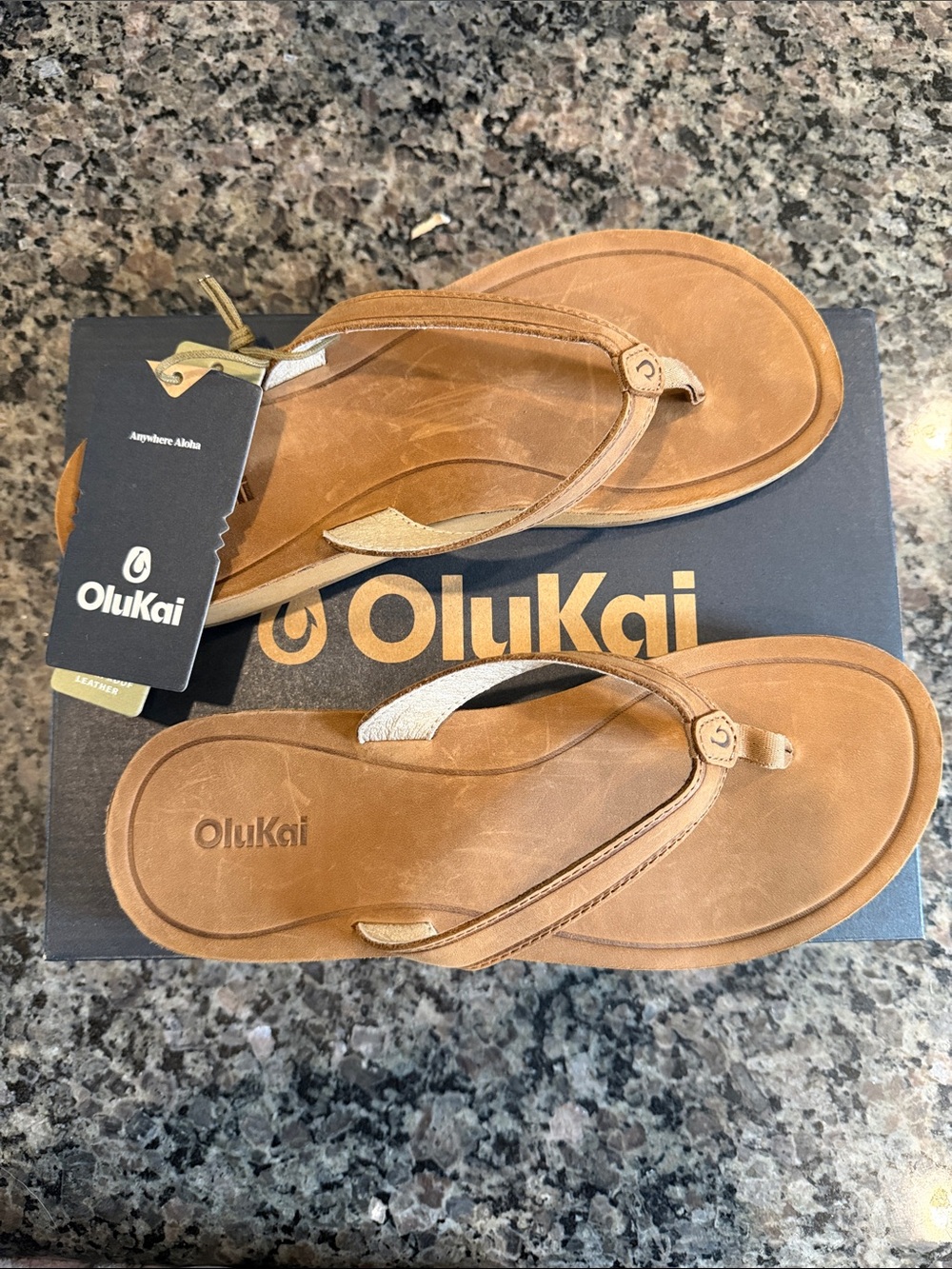 OluKai Women's Tan Leather Thong Sandals